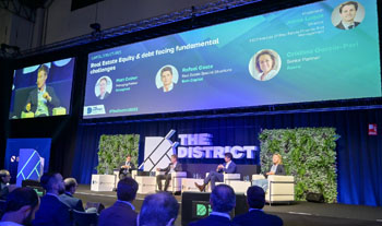 Comienza The District