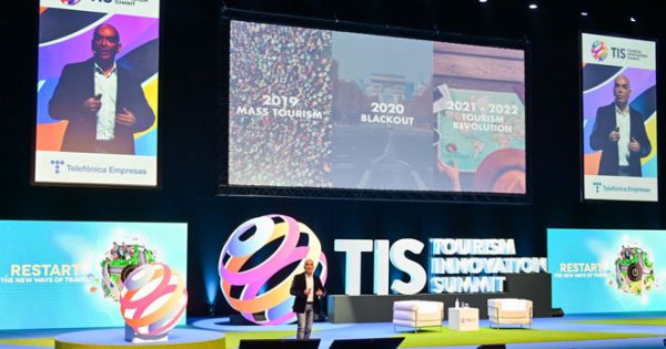 TIS2023 directores hoteleros